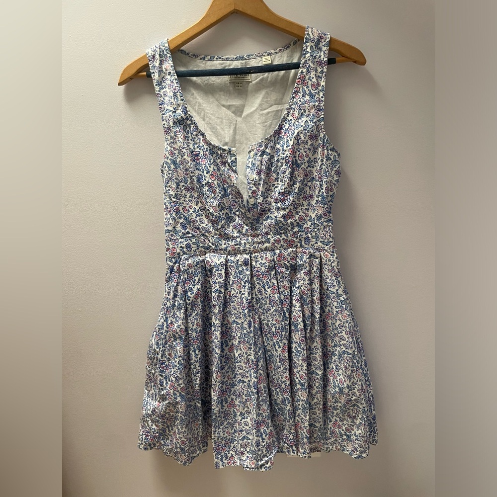 Jack Wills size 6 Mini Floral Dress